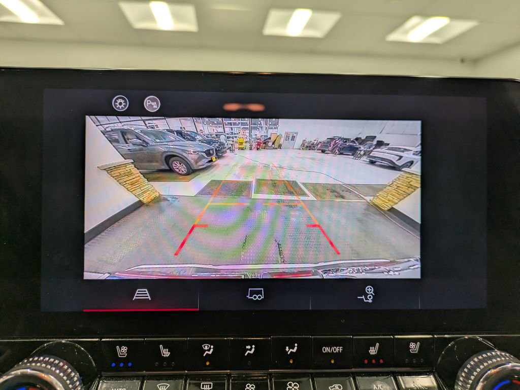 Used 2023 GMC Canyon AT4 w/ AT4 Premium Package image 14