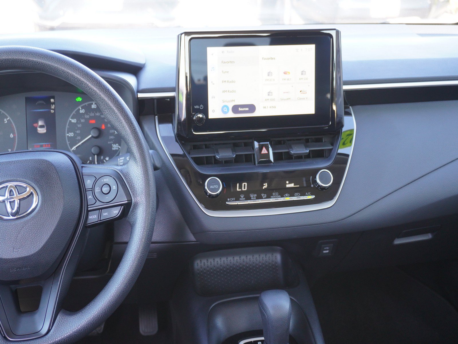 Used 2024 Toyota Corolla XLE FWD image 14