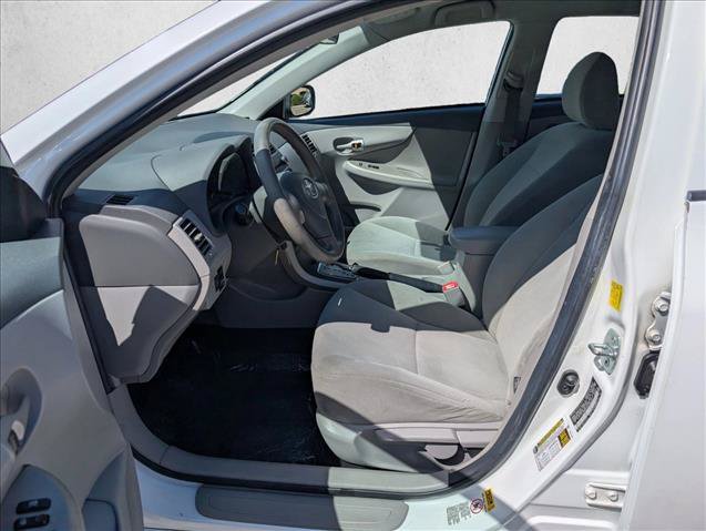 Used 2010 Toyota Corolla LE FWD image 14