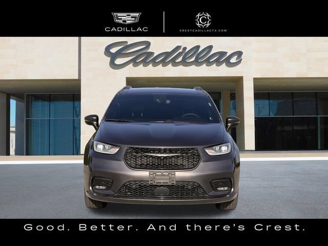 Used 2023 Chrysler Pacifica Touring-L w/ S Appearance Package FWD image 7