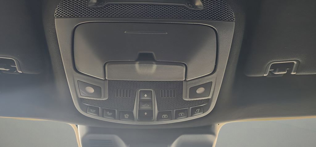 Used 2023 Lincoln Navigator Reserve image 38