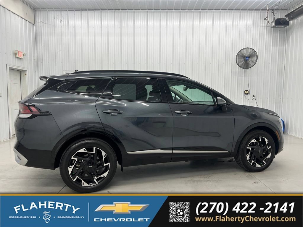 Used 2024 Kia Sportage SX AWD/4WD image 2