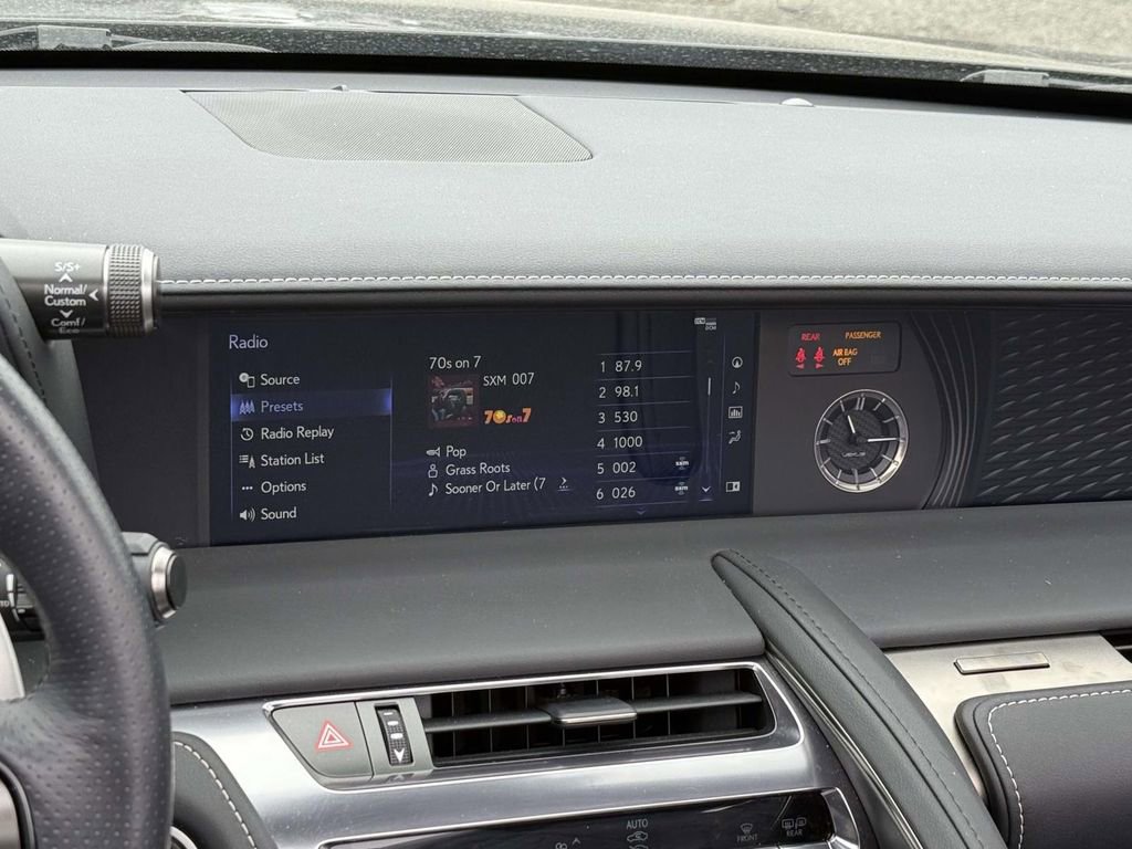 Used 2023 Lexus LC 500 Convertible image 15