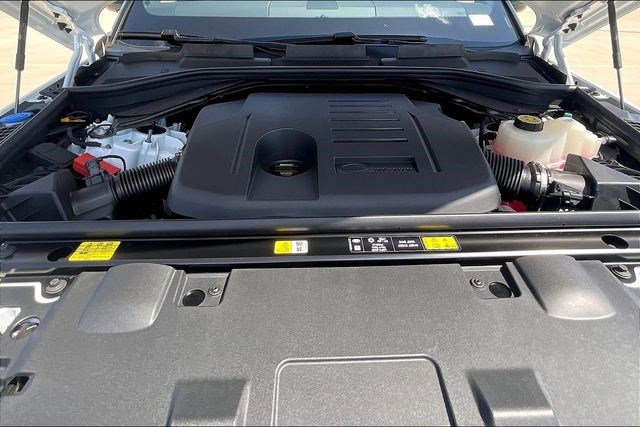 New 2025 Land Rover Range Rover Sport Dynamic SE image 13