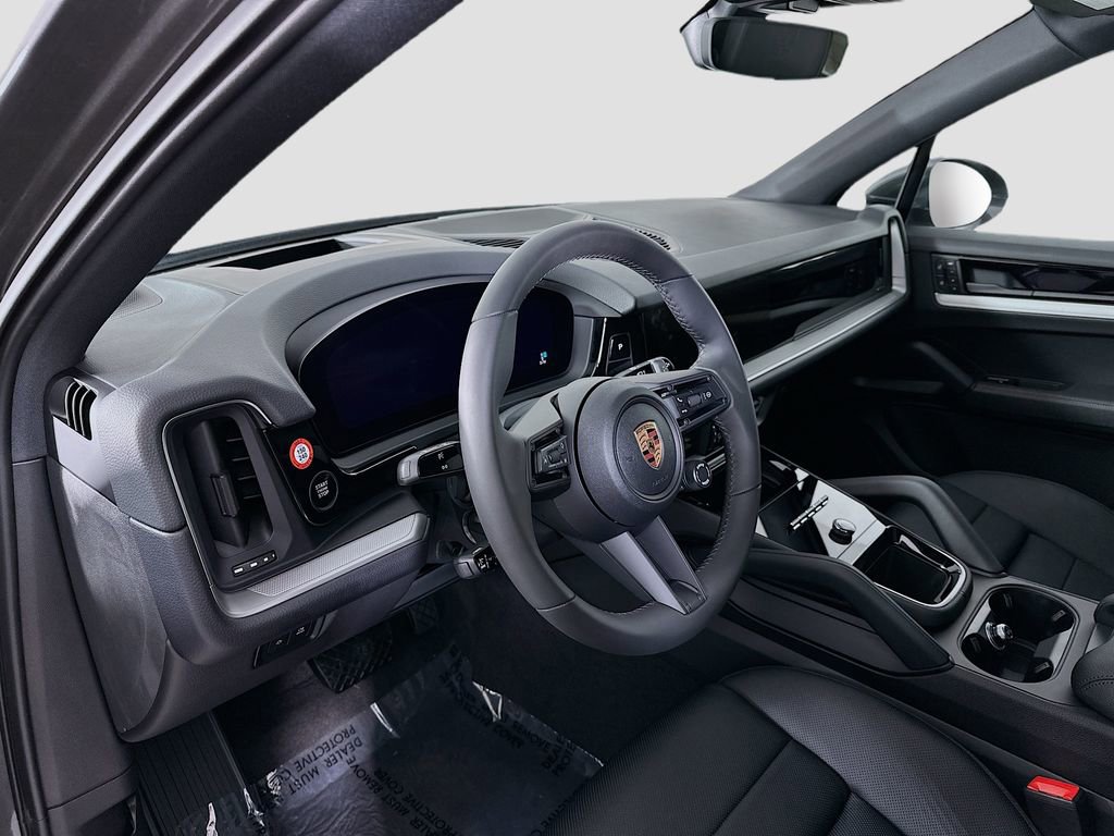 New 2025 Porsche Cayenne image 4
