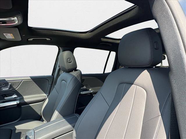 New 2026 Mercedes-Benz GLB 250 image 14