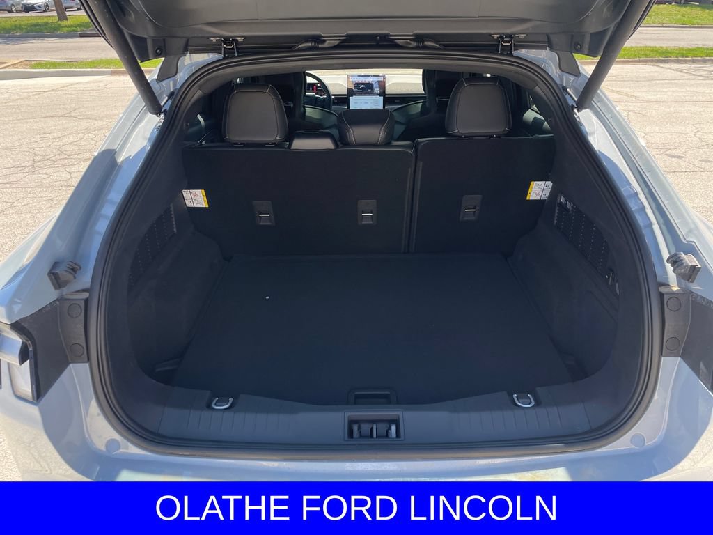 New 2026 Ford Mustang Mach-E GT AWD/4WD image 19