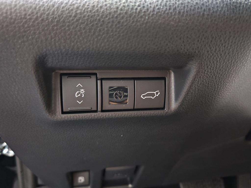 New 2026 Toyota RAV4 XSE AWD/4WD image 16
