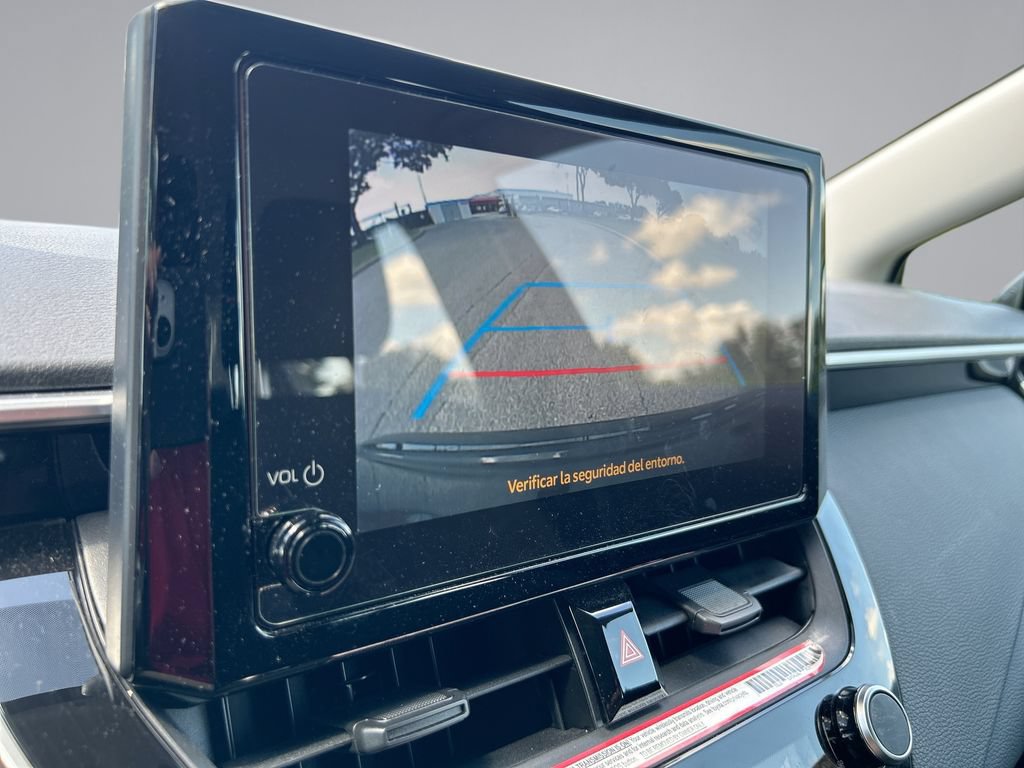Used 2025 Toyota Corolla LE w/ LE Premium Package FWD image 22