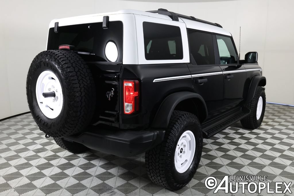 Used 2025 Ford Bronco Heritage Edition AWD/4WD image 5