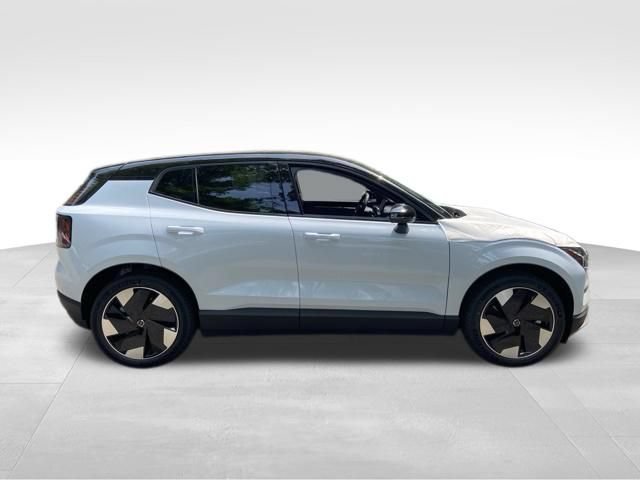 New 2026 Volvo EX30 Plus w/ Protection Package Premier AWD/4WD image 8