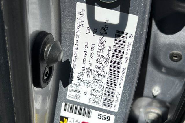 Certified 2019 Toyota Tacoma SR5 RWD image 31