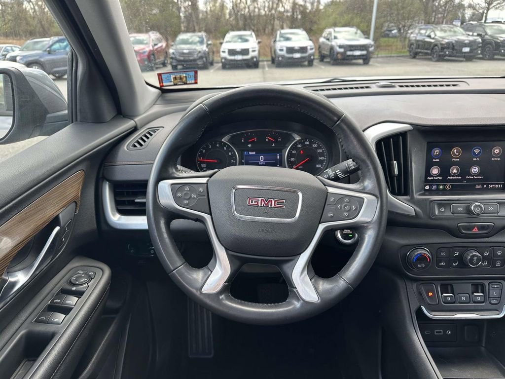 Used 2020 GMC Terrain SLE w/ Driver Convenience Package image 10
