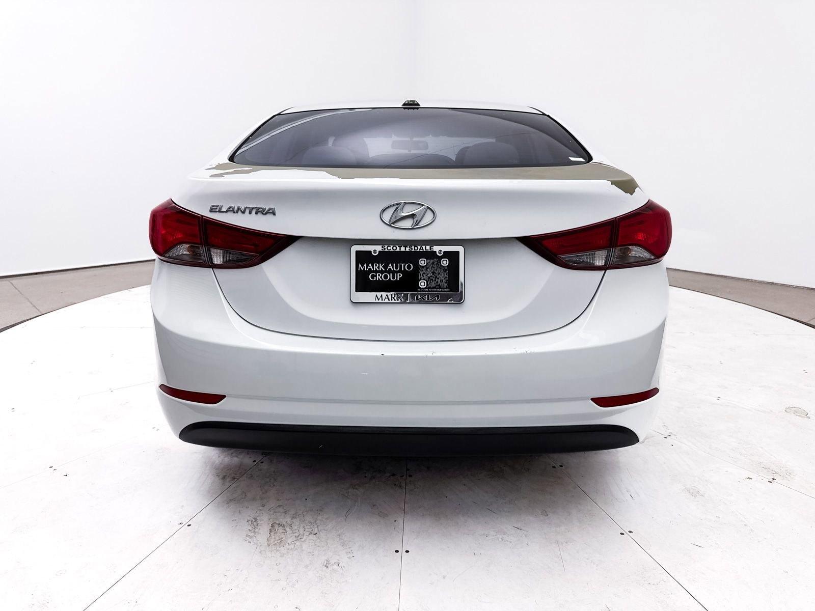 Used 2016 Hyundai Elantra SE image 11
