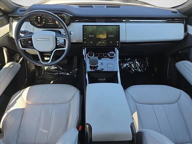 Used 2023 Land Rover Range Rover Sport SE image 9