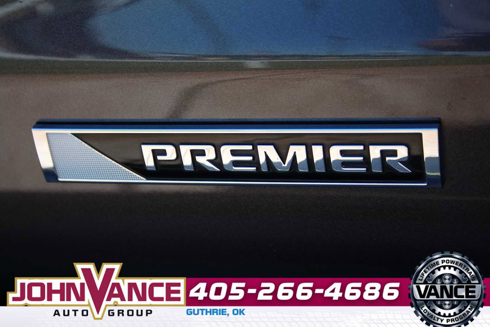 Used 2017 Chevrolet Tahoe Premier AWD/4WD image 11