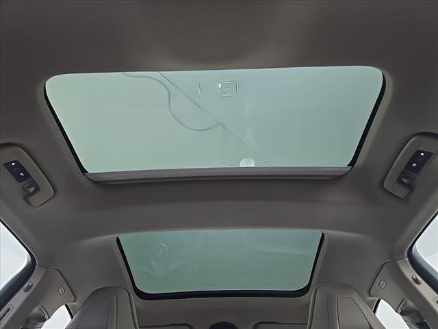 New 2025 Porsche Panamera 4 image 14