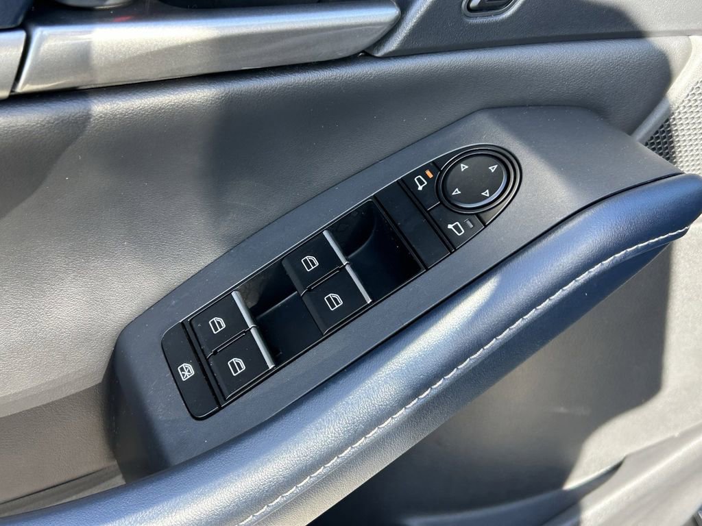 Used 2021 MAZDA CX-30 FWD 2.5 S w/ Select Package image 25