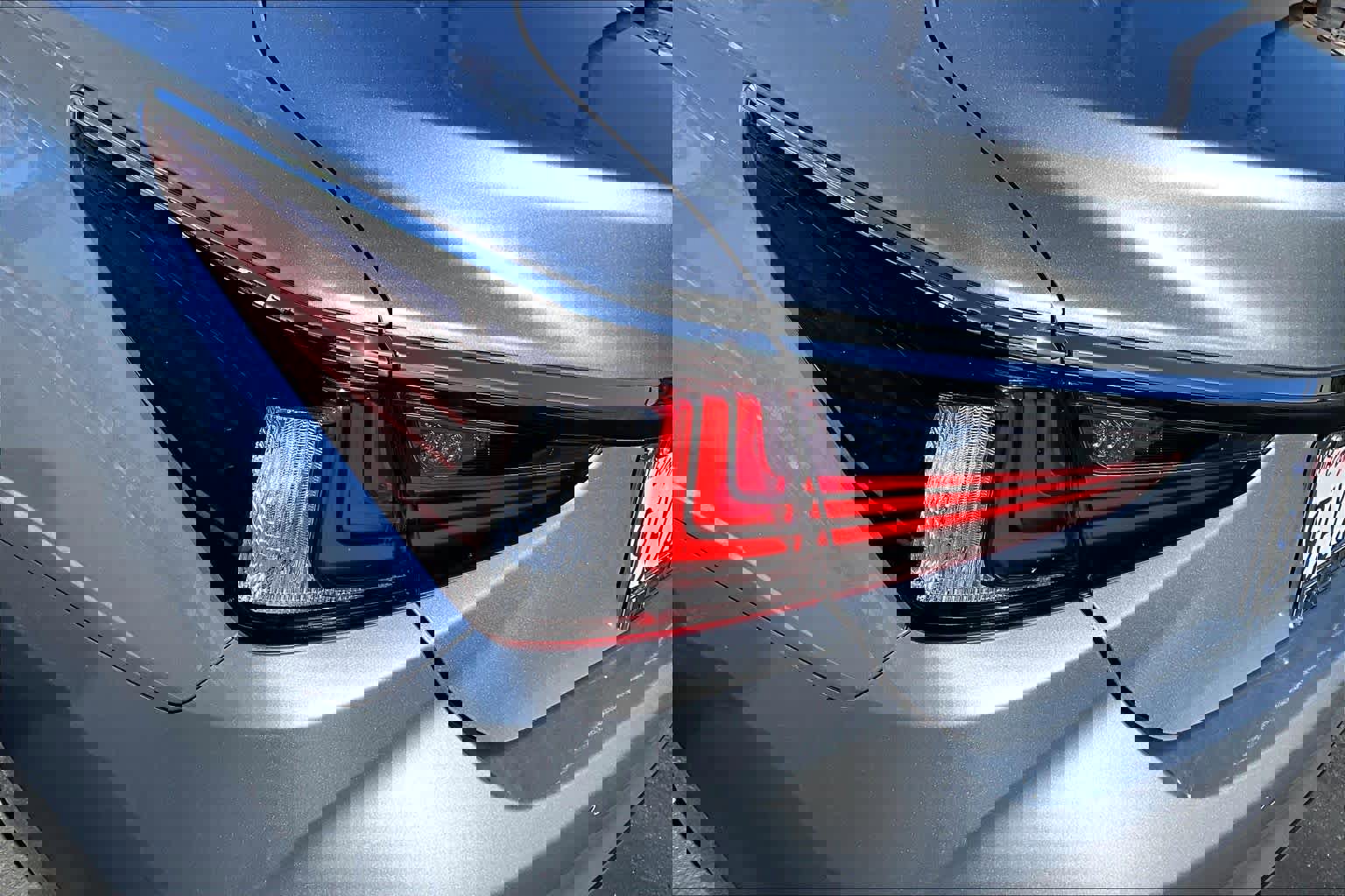 Certified 2023 Lexus ES 250 w/ Premium Package AWD/4WD image 27