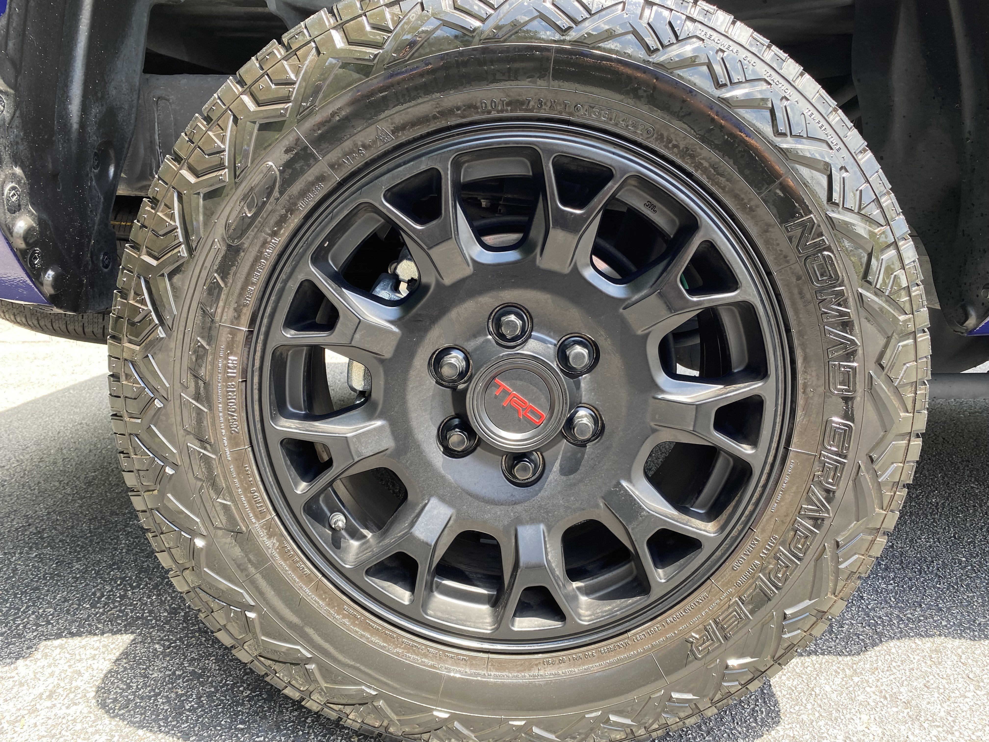 Used 2025 Toyota Tacoma SR5 RWD image 43