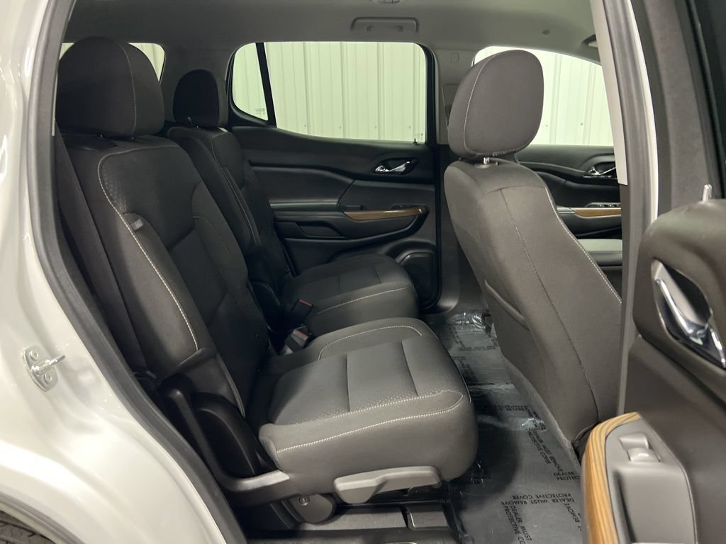 Certified 2023 GMC Acadia SLE w/ Driver Convenience Package AWD/4WD image 11
