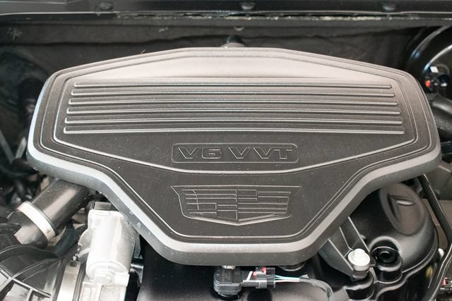 Used 2025 Cadillac XT5 Sportv w/ Technology Package AWD/4WD image 4