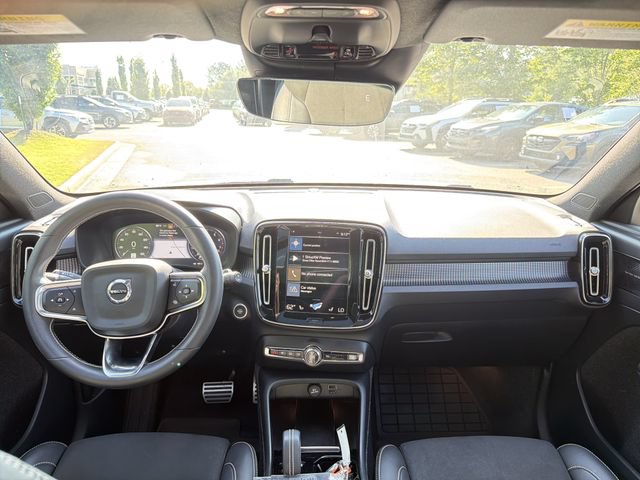 Used 2021 Volvo XC40 T5 R-Design w/ Advanced Package AWD/4WD image 20
