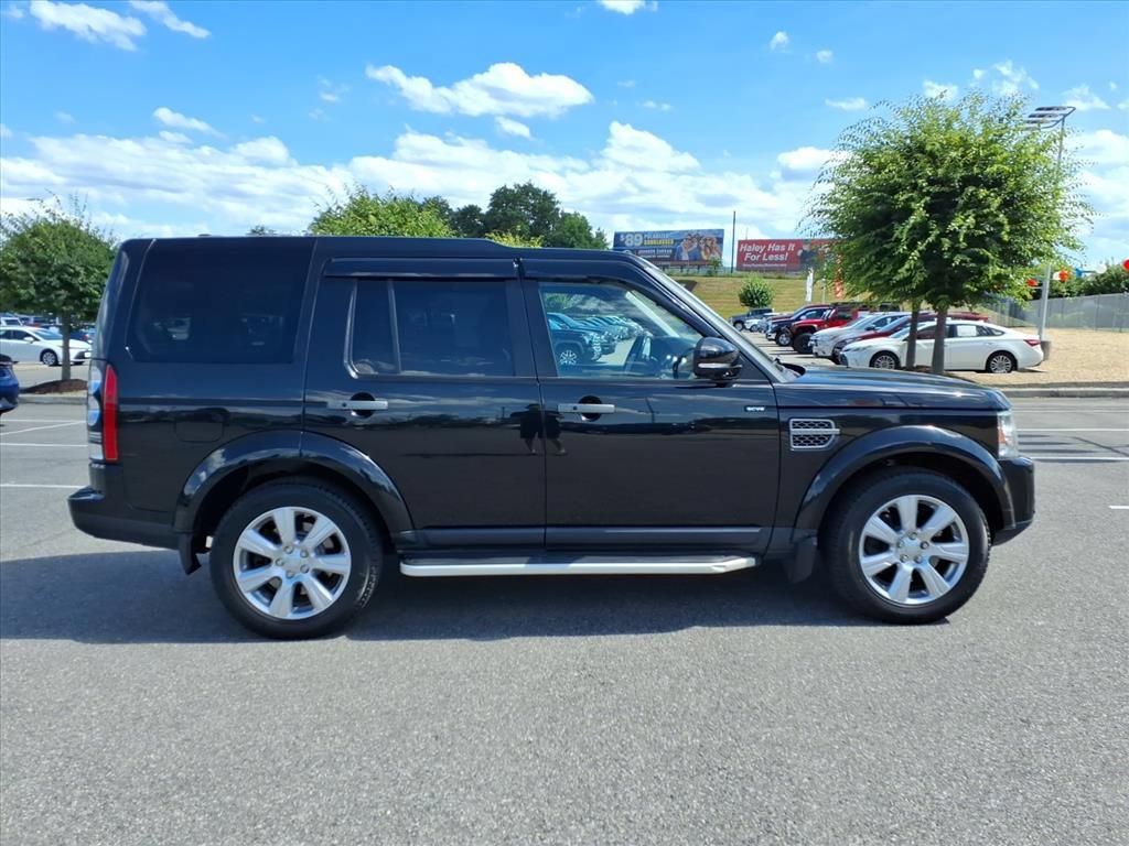 Used 2016 Land Rover LR4 HSE AWD/4WD image 3