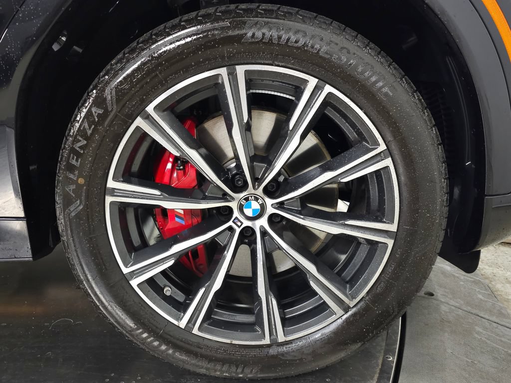 Used 2026 BMW X6 xDrive40i w/ Premium Package AWD/4WD image 43