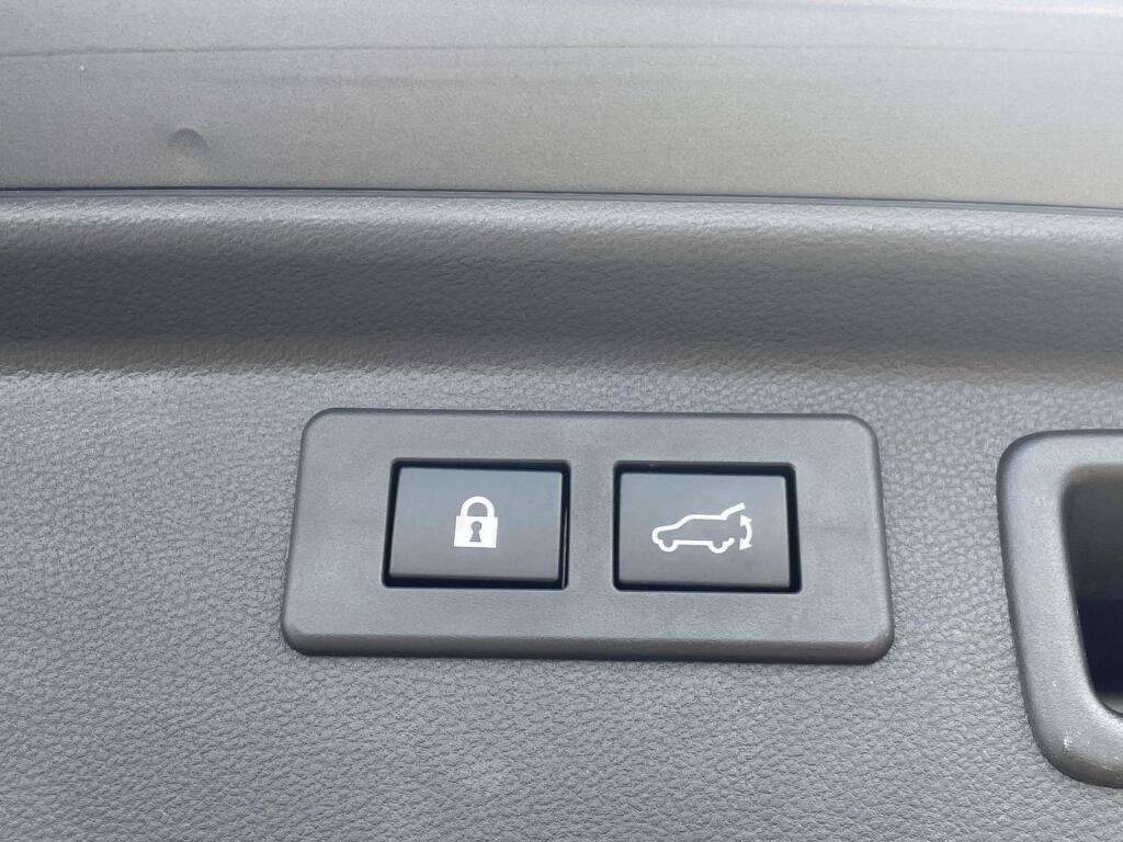 Used 2023 Subaru Forester Touring AWD/4WD image 20