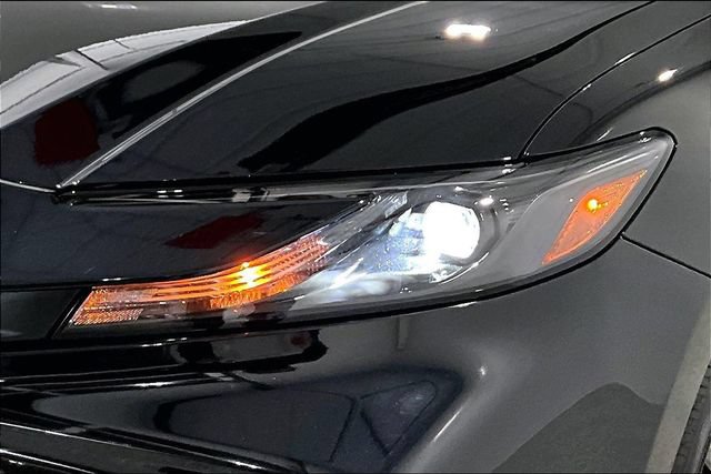 Used 2026 Toyota Camry SE AWD/4WD image 38