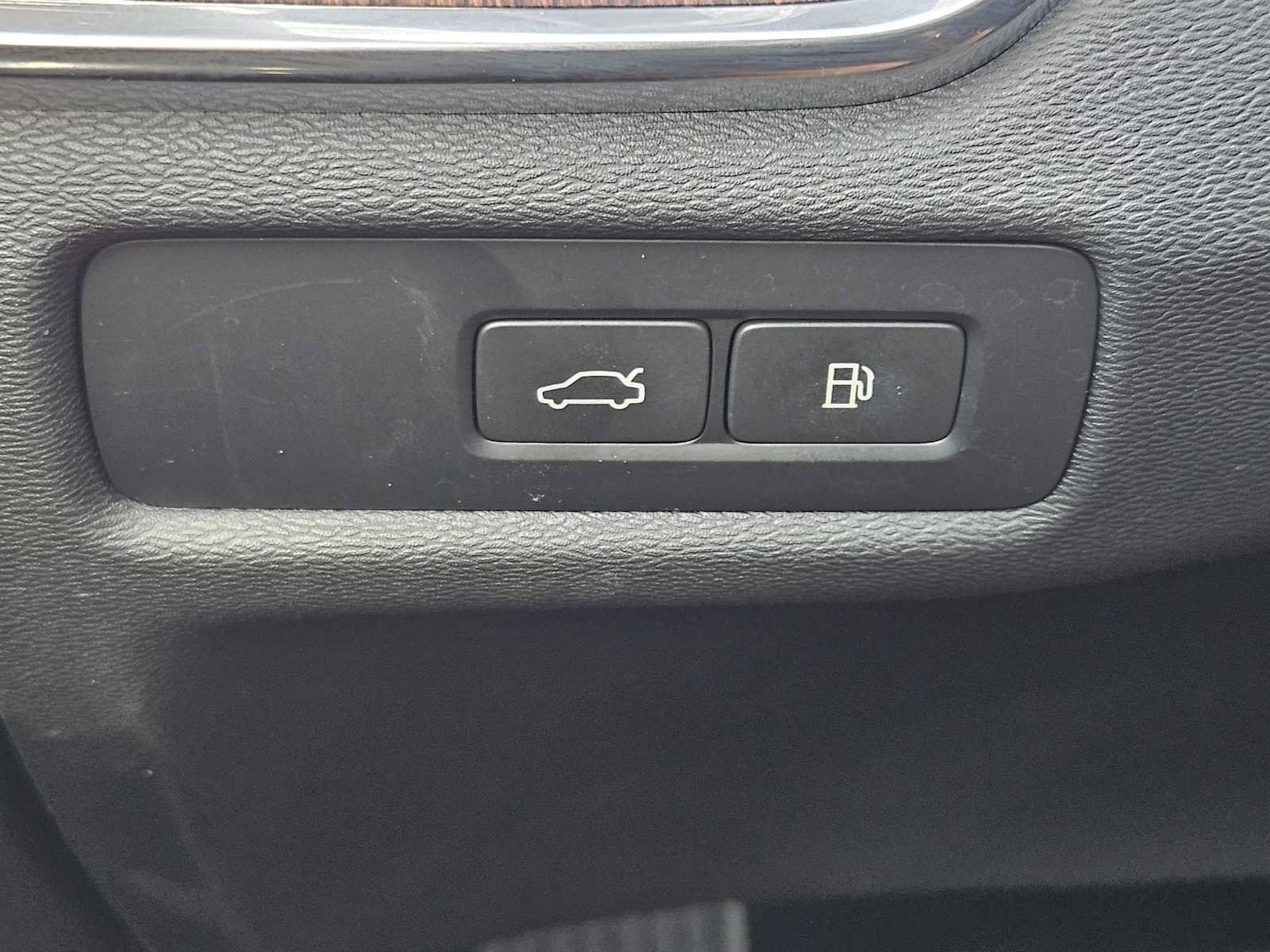 Used 2023 Volvo S60 T8 Plus w/ Climate Package AWD/4WD image 22
