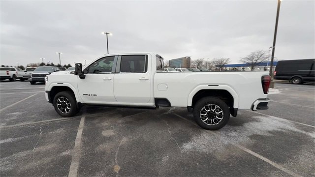 Used 2024 GMC Sierra 2500 AT4 w/ AT4 Premium Plus Package image 5
