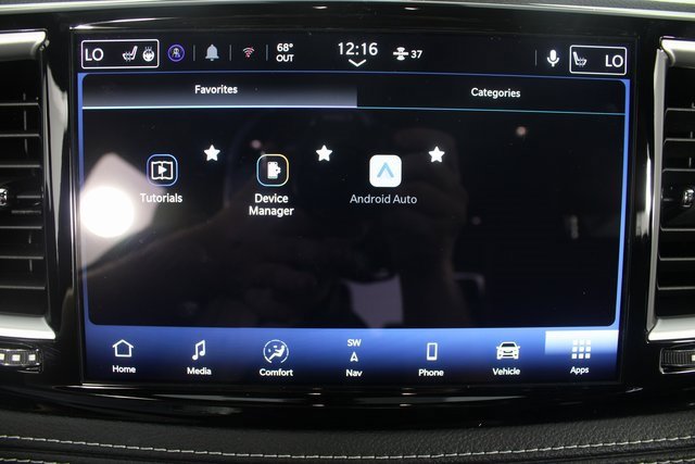 New 2026 Chrysler Pacifica Select image 4