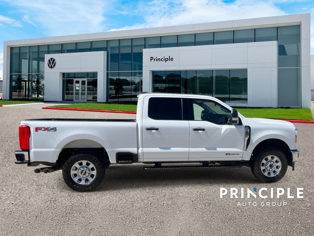 Used 2024 Ford F250 XLT w/ FX4 Off-Road Package AWD/4WD image 5