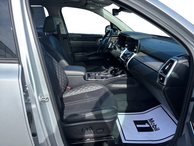 Used 2022 Kia Sorento SX Prestige AWD/4WD image 11
