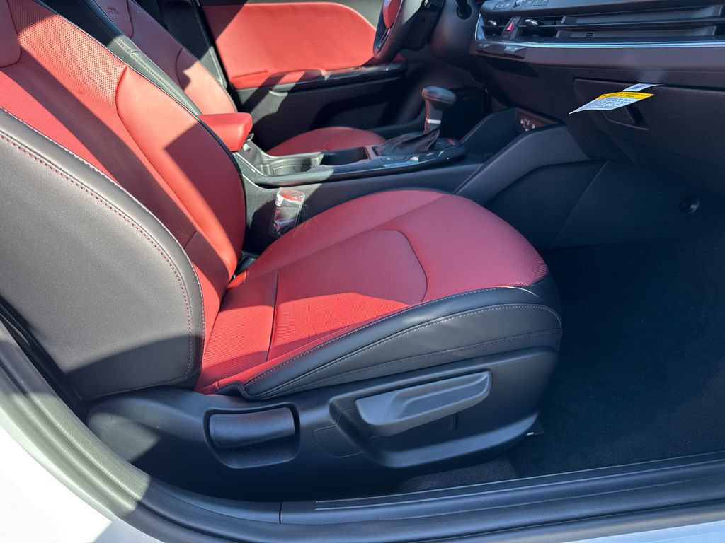 New 2025 Kia K4 GT-Line w/ GT-Line Premium Package FWD image 13