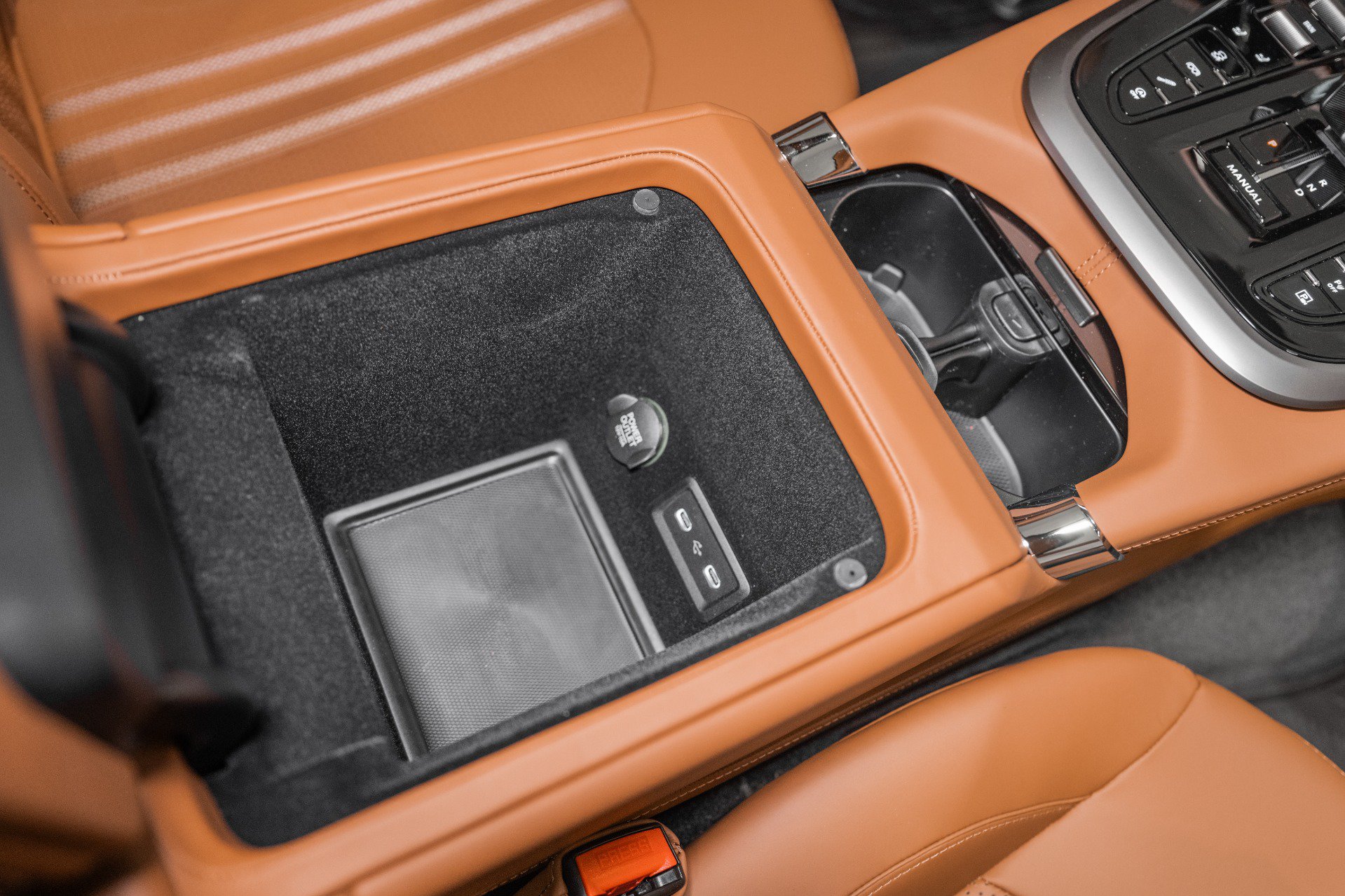 New 2026 Aston Martin DBX 707 AWD/4WD image 42