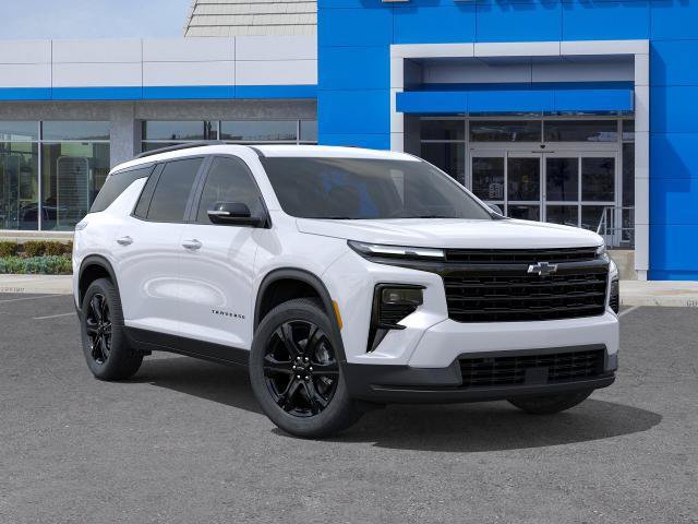 New 2027 Chevrolet Traverse LT w/ Midnight/Sport Edition FWD image 7
