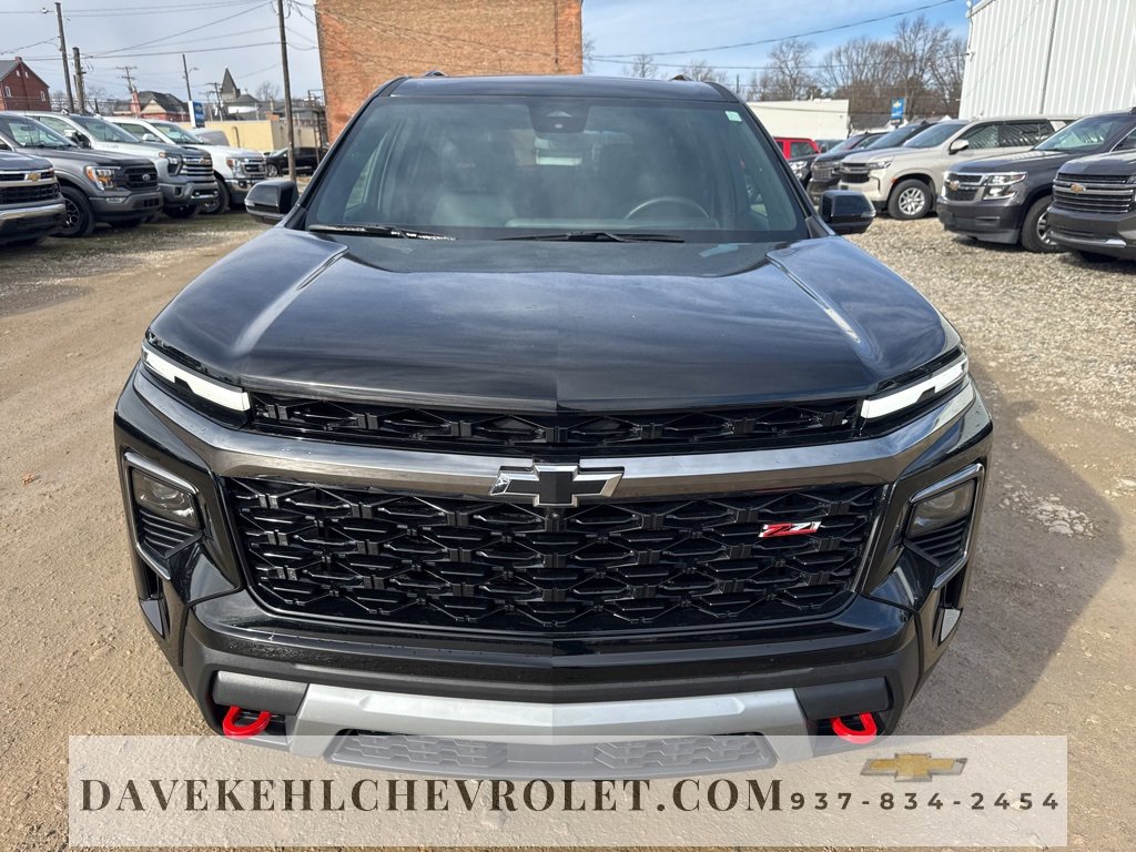 Used 2025 Chevrolet Traverse Z71 w/ Driver Confidence Package image 37