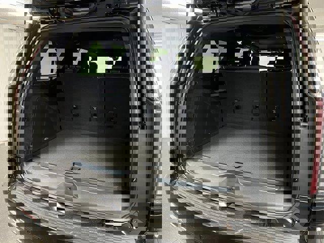 New 2026 Cadillac Escalade ESV Luxury image 20