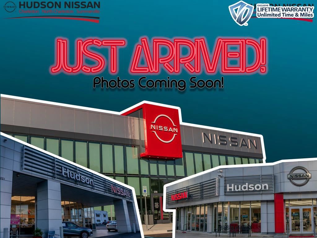 New 2025 Nissan Z NISMO w/ Floor Mat Package