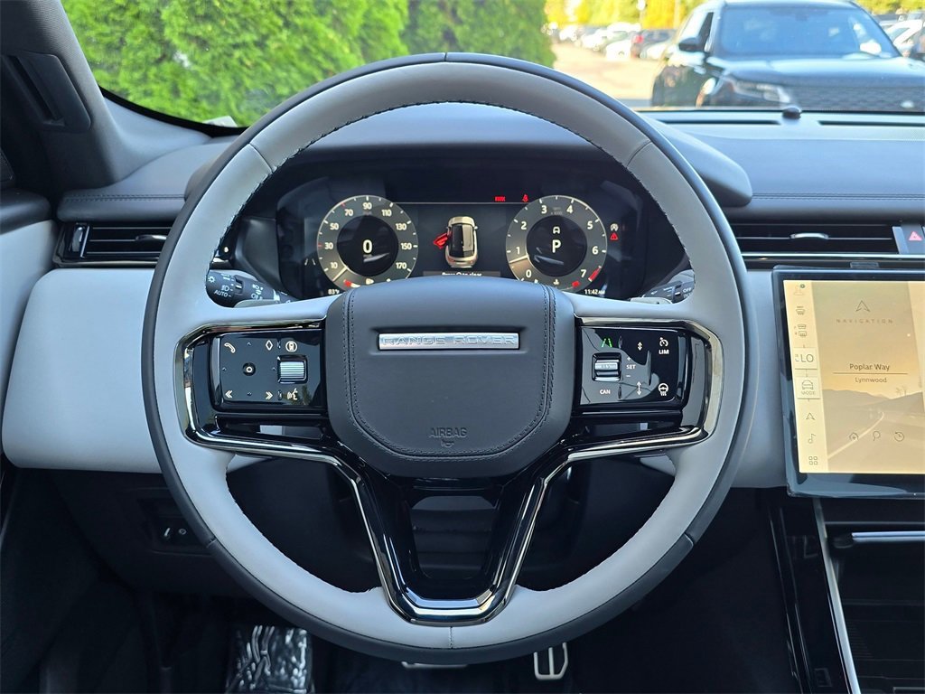 New 2026 Land Rover Range Rover Velar Dynamic SE image 11