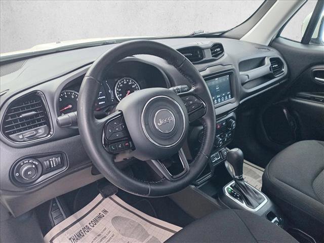 Used 2020 Jeep Renegade Altitude image 16
