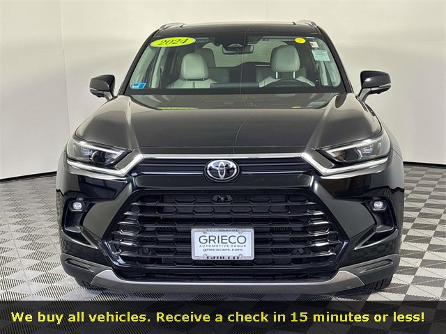Used 2024 Toyota Grand Highlander Platinum image 3
