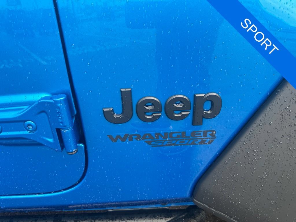 Used 2021 Jeep Wrangler Sport AWD/4WD image 7