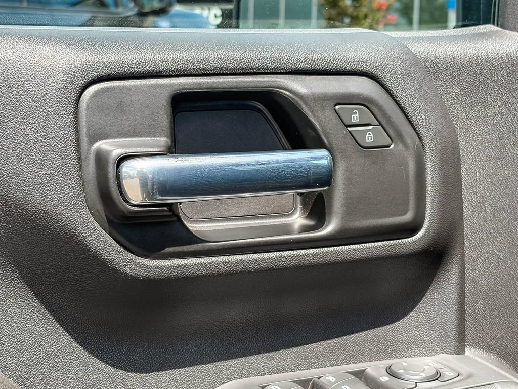 Certified 2025 Chevrolet Silverado 1500 Custom AWD/4WD image 42