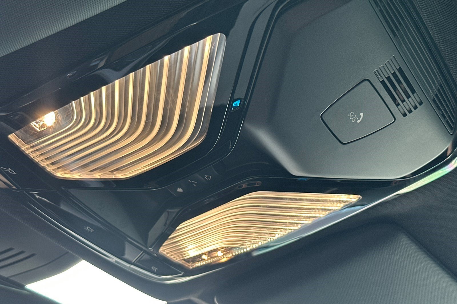 Certified 2023 BMW i4 eDrive40 w/ Premium Package RWD image 22