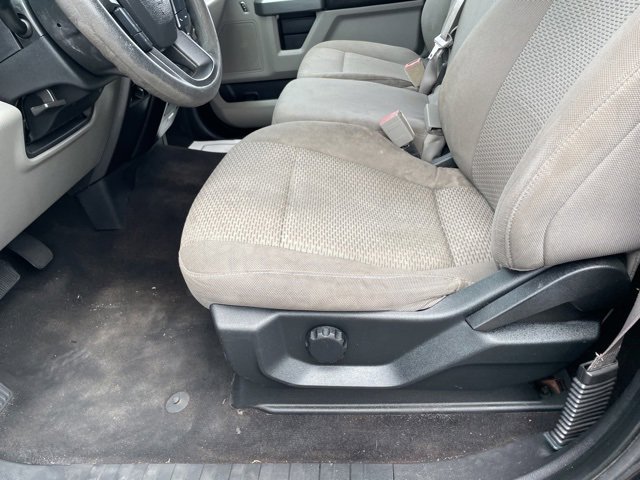Used 2018 Ford F150 XLT w/ Trailer Tow Package image 15