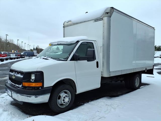 Used 2016 Chevrolet Express 3500 Work Van image 3